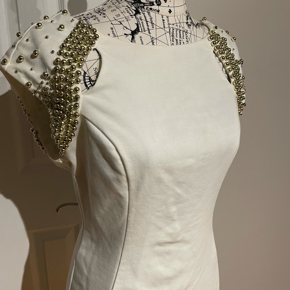 Ark & Co Bead cutout keyhole bodice embellished fitted gold white dress sz L
